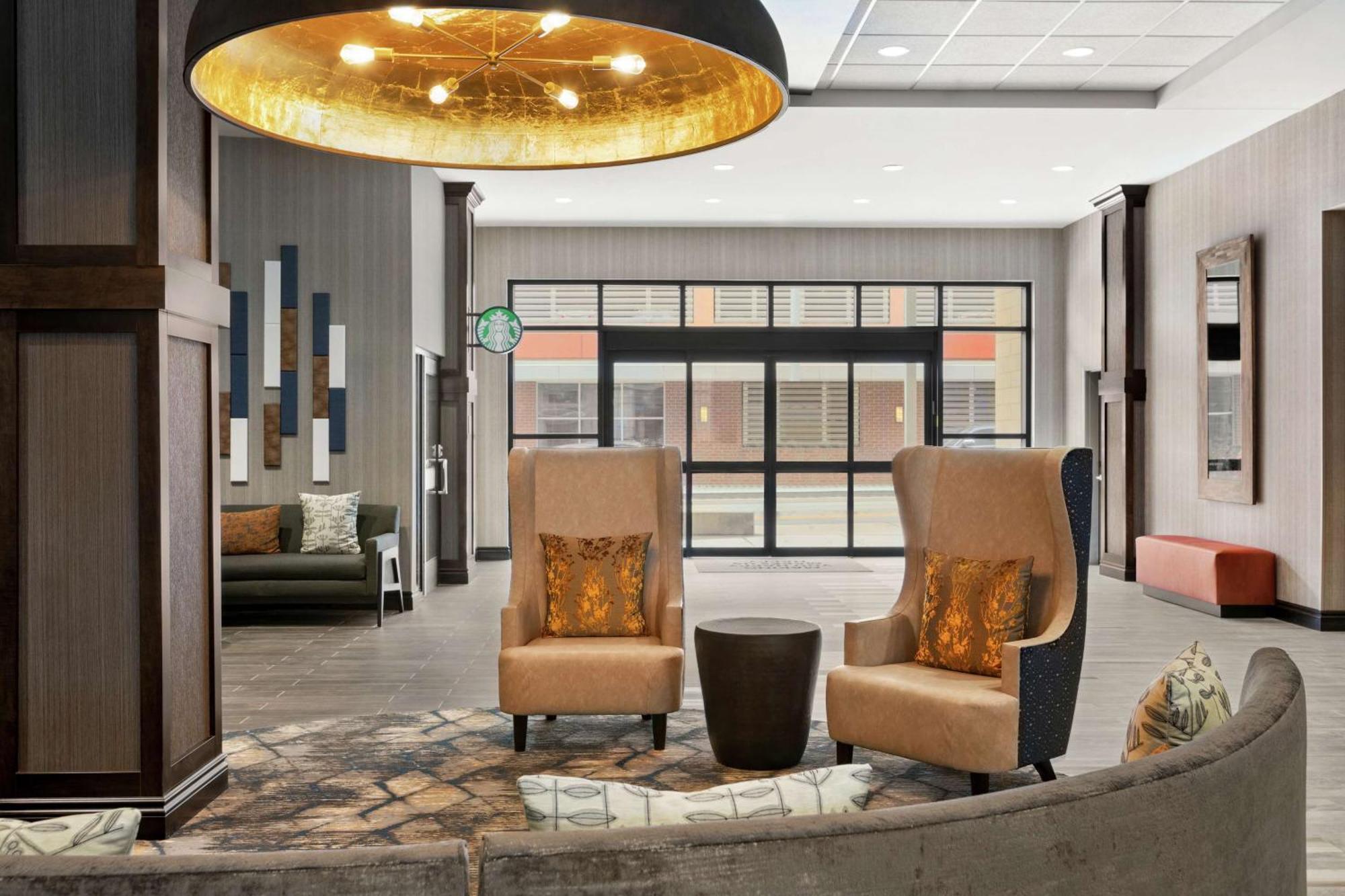 Hotel Hampton Kansas Downtown Crossroads 3*